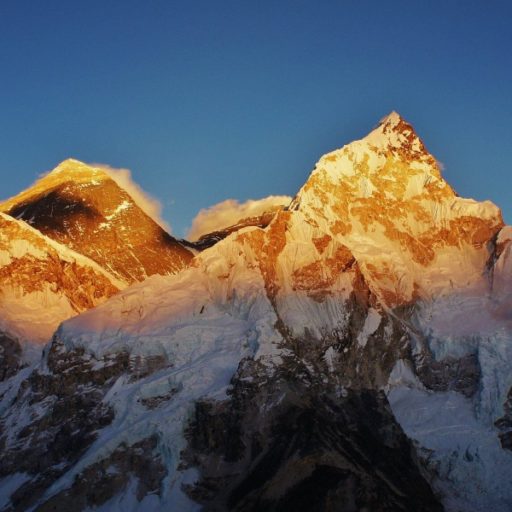 FAQ: How Much Earlier is Sunrise on Mount Everest Due to Elevation ...